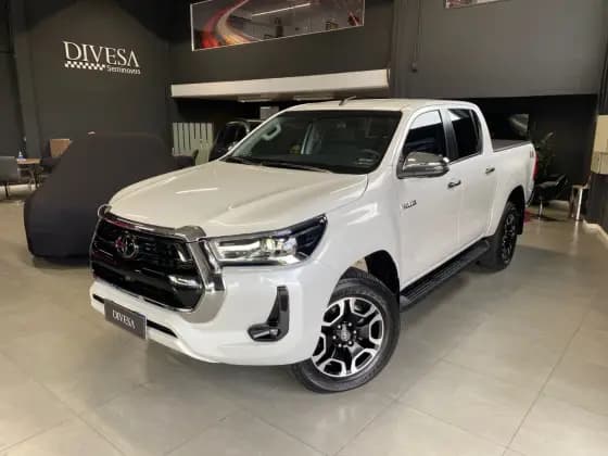 Carro 2.8 D-4D TURBO DIESEL CD SRX 4X4 AUTOMÁTICO