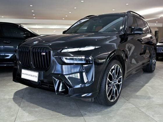 Carro 4.4 V8 GASOLINA M60i STEPTRONIC
