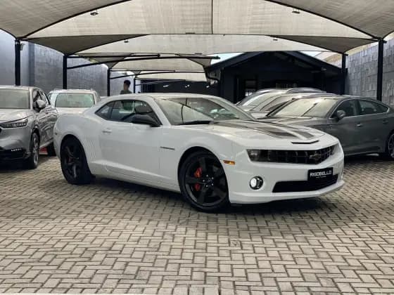 Carro 6.2 SS COUPÉ V8 GASOLINA 2P AUTOMÁTICO