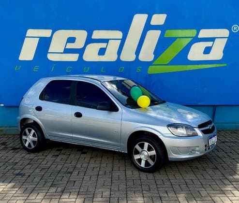 Carro 1.0 MPFI LS 8V FLEX 4P MANUAL