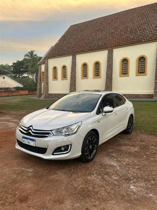 Carro 1.6 EXCLUSIVE 16V TURBO GASOLINA 4P AUTOMÁTICO