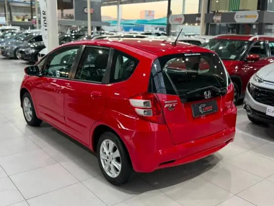 Carro 1.4 LX 16V FLEX 4P AUTOMÁTICO