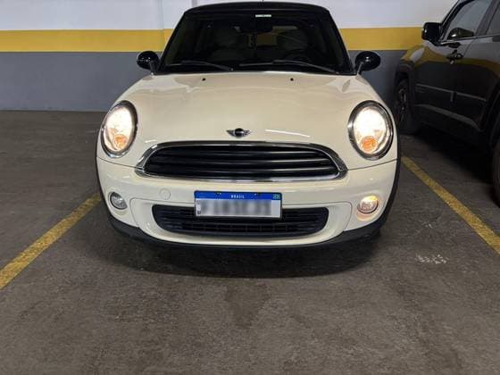Carro 1.6 16V GASOLINA 2P AUTOMÁTICO