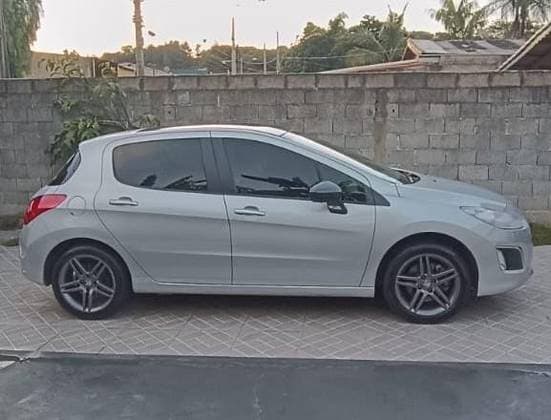 Carro 1.6 GRIFFE THP 16V GASOLINA 4P AUTOMÁTICO
