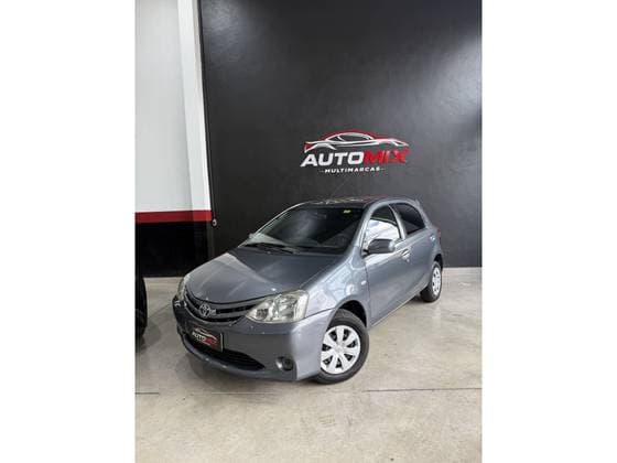 Carro 1.3 XS 16V FLEX 4P MANUAL