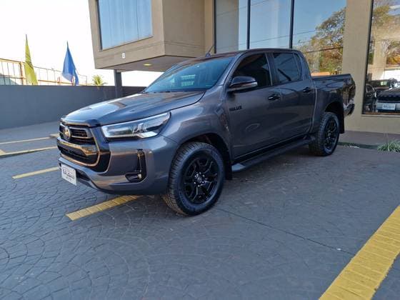 Carro 2.8 D-4D TURBO DIESEL CD SRX 4X4 AUTOMÁTICO
