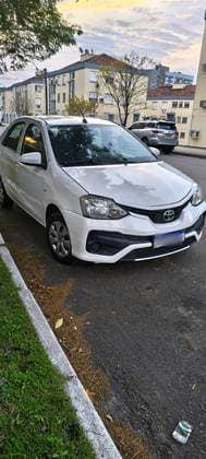 Carro 1.5 X SEDAN 16V FLEX 4P MANUAL