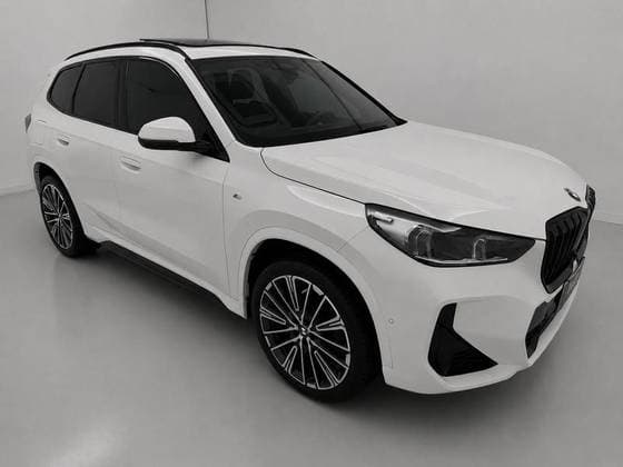 Carro 2.0 16V TURBO GASOLINA SDRIVE20I M SPORT STEPTRONIC