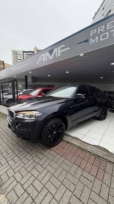 Carro 4.4 50I 4X4 COUPÉ 8 CILINDROS 32V BI-TURBO GASOLINA 4P AUTOMÁTICO