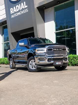 Carro 6.7 I6 TURBO DIESEL LARAMIE CD 4X4 AUTOMÁTICO