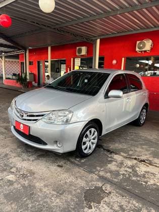 Carro 1.3 XS 16V FLEX 4P MANUAL