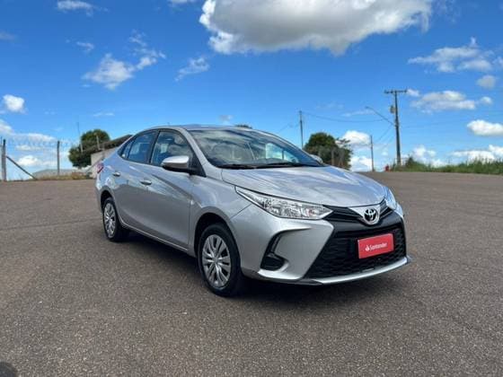 Carro 1.5 16V FLEX SEDAN XL MULTIDRIVE