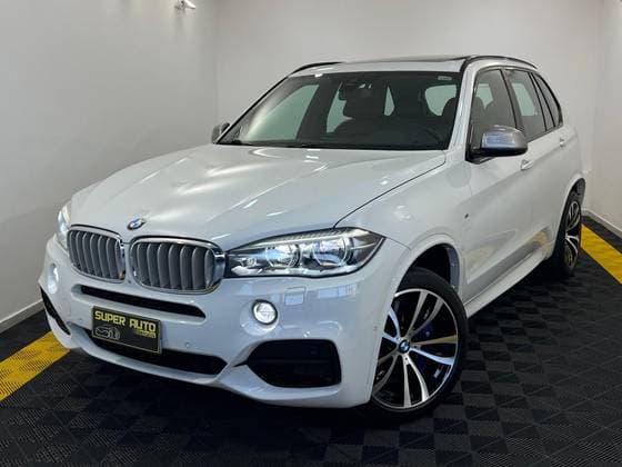 Carro 3.0 4X4 M50D I6 TURBO DIESEL 4P AUTOMÁTICO