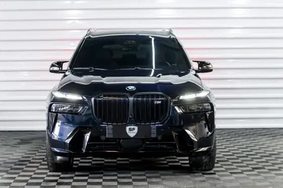 Carro 4.4 V8 GASOLINA M60i STEPTRONIC