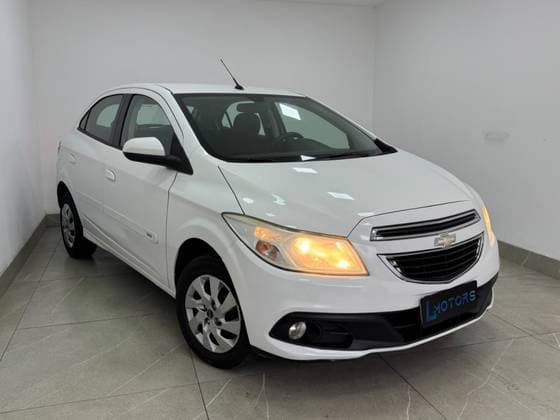 Carro 1.0 MPFI LT 8V FLEX 4P MANUAL