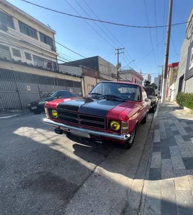 Carro 2.5 DE LUXO 8V GASOLINA 2P MANUAL