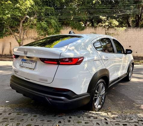 Carro 1.0 TURBO 200 FLEX CVT