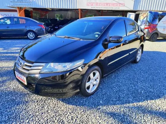 Carro 1.5 DX 16V FLEX 4P MANUAL