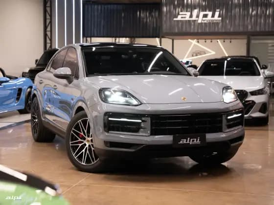 Carro 4.0 V8 GASOLINA S COUPÉ AWD TIPTRONIC S