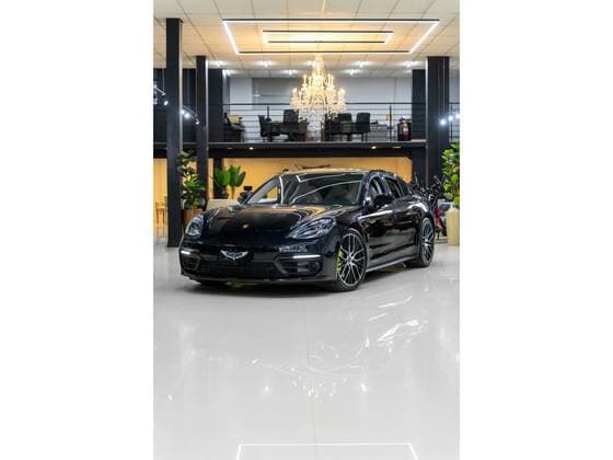 Carro 2.9 V6 E-HYBRID 4S PDK