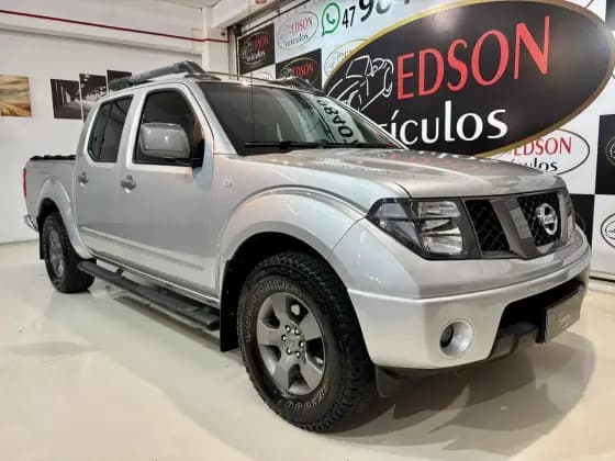 Carro 2.5 LE ATTACK 4X4 CD TURBO ELETRONIC DIESEL 4P AUTOMÁTICO