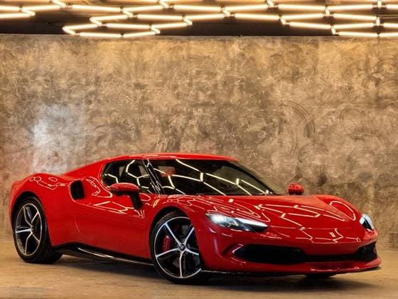 Carro 3.0 V6 TURBO PHEV F1-DCT