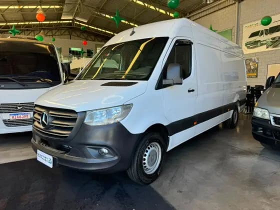 Carro 2.2 CDI DIESEL FURGÃO 416 TA EXTRA LONGO MANUAL