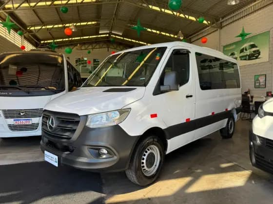 Carro 2.2 CDI DIESEL VAN 416 LONGO 16L MANUAL