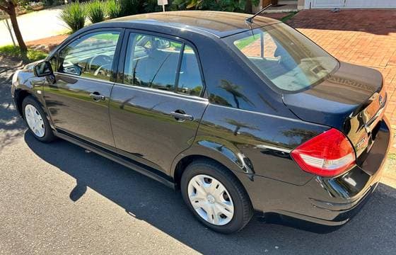 Carro 1.8 SEDAN 16V FLEX 4P MANUAL