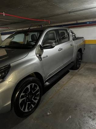 Carro 2.7 SR 4X2 CD 16V FLEX 4P AUTOMÁTICO