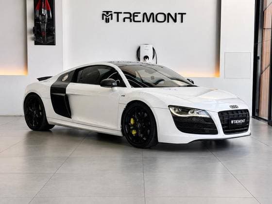 Carro 5.2 FSI QUATTRO V10 40V GASOLINA 2P R-TRONIC