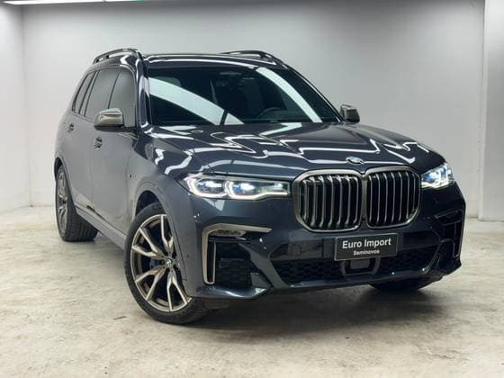 Carro 4.4 V8 GASOLINA M50i STEPTRONIC