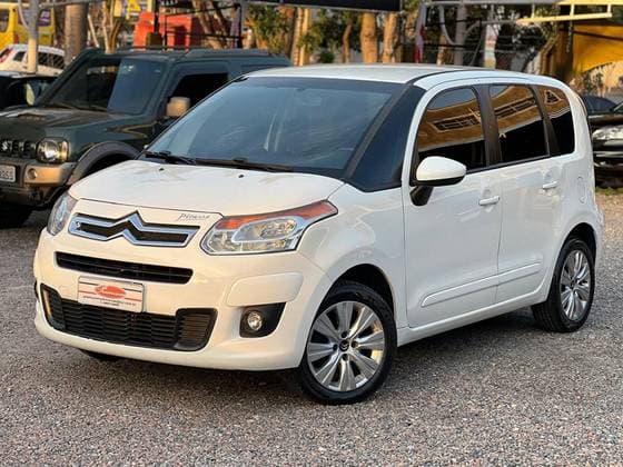 Carro 1.5 FLEX GLX MANUAL