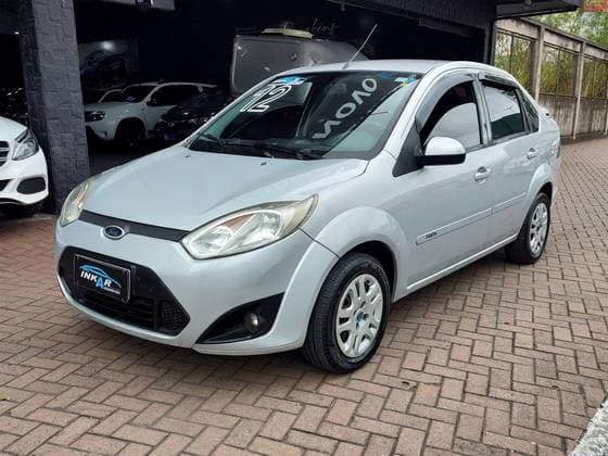 Carro 1.6 MPI SEDAN 8V FLEX 4P MANUAL