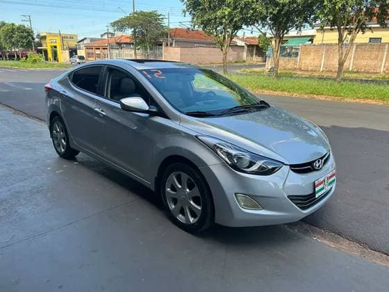 Carro 1.8 GLS 16V GASOLINA 4P AUTOMÁTICO