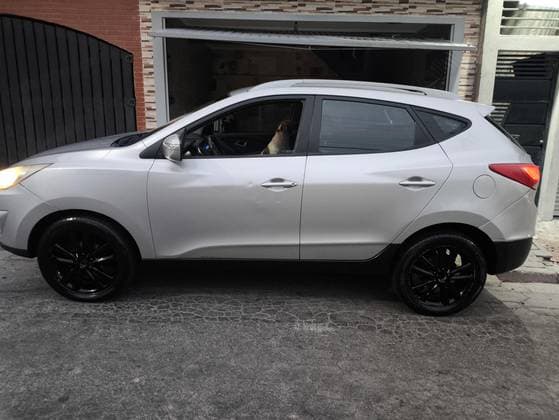 Carro 2.0 MPFI GLS 4X4 16V GASOLINA 4P MANUAL