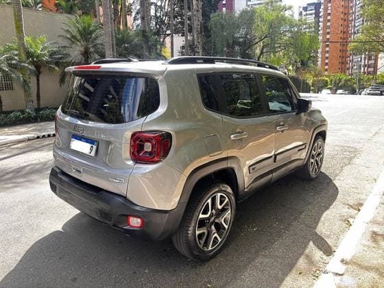 Carro 2.0 16V TURBO DIESEL LONGITUDE 4P 4X4 AUTOMÁTICO