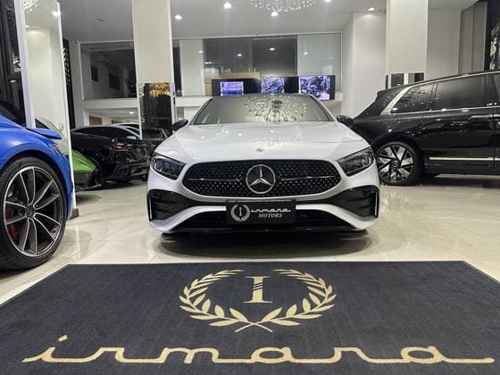Carro 1.3 CGI GASOLINA AMG LINE 7G-DCT