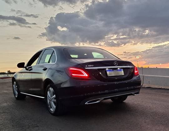 Carro 1.6 CGI FLEX AVANTGARDE 9G-TRONIC