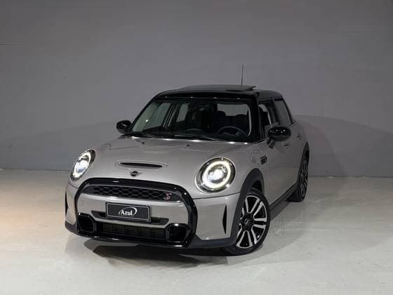 Carro 2.0 16V TWINPOWER GASOLINA S 4P STEPTRONIC