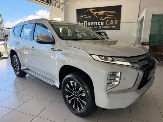 Carro 2.4 16V MIVEC TURBO DIESEL HPE-S AWD AUTOMÁTICO
