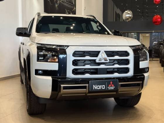 Carro 2.4 BITURBO DIESEL CD KATANA 4X4 AUTOMÁTICO