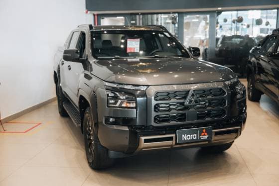 Carro 2.4 BITURBO DIESEL CD KATANA 4X4 AUTOMÁTICO