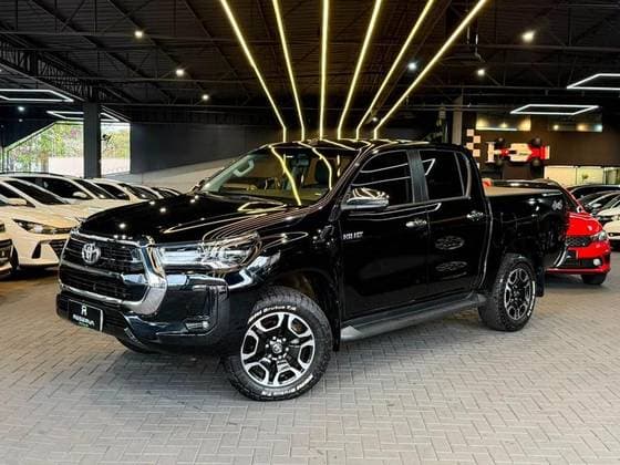 Carro 2.8 D-4D TURBO DIESEL CD SRV 4X4 AUTOMÁTICO