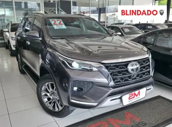 Carro 2.8 D-4D TURBO DIESEL SRX 7L 4X4 AUTOMÁTICO