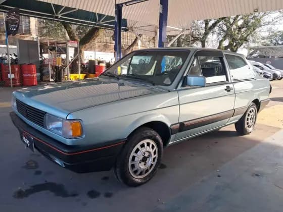 Carro 1.8 CL 8V GASOLINA 2P MANUAL
