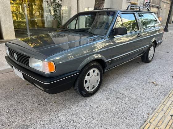 Carro 1.8 GLS 8V GASOLINA 2P MANUAL