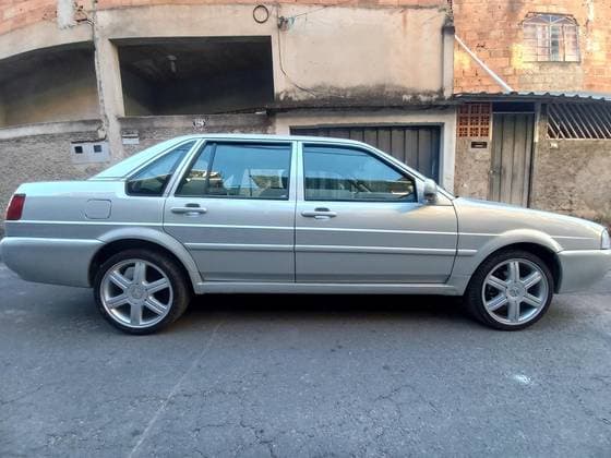 Carro 1.8 MI 8V GASOLINA 4P MANUAL