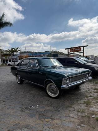Carro 2.5 8V GASOLINA 2P MANUAL