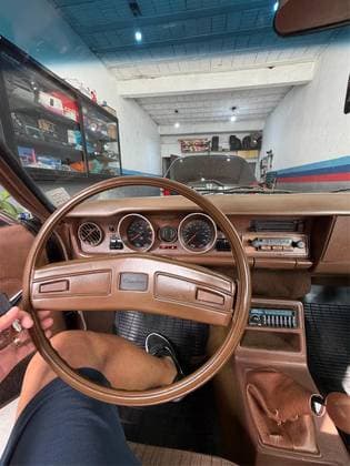 Carro 4.1 COMODORO 12V GASOLINA 2P MANUAL